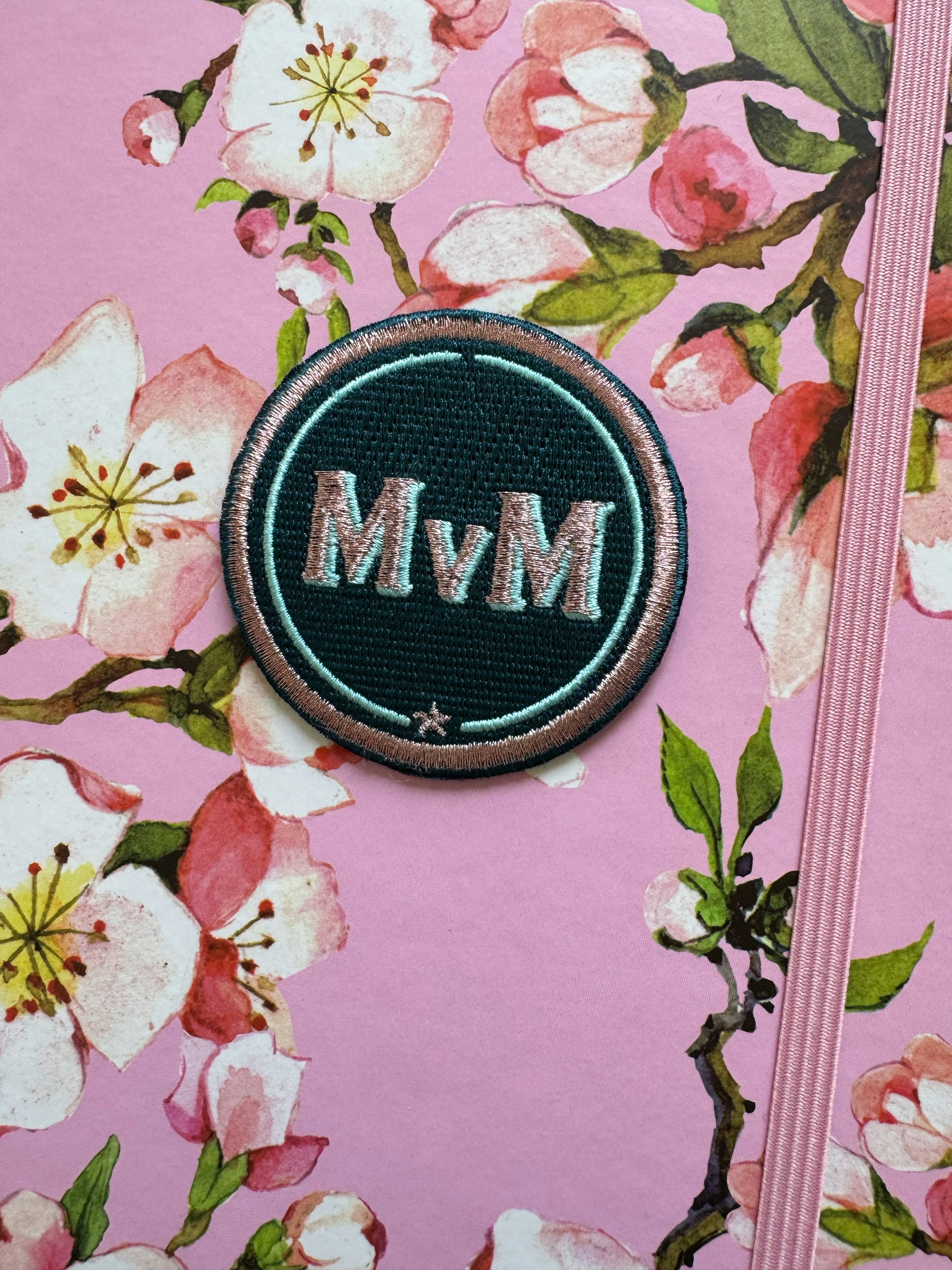 Ringbuch Kirschblüte mit Initialen-Patch