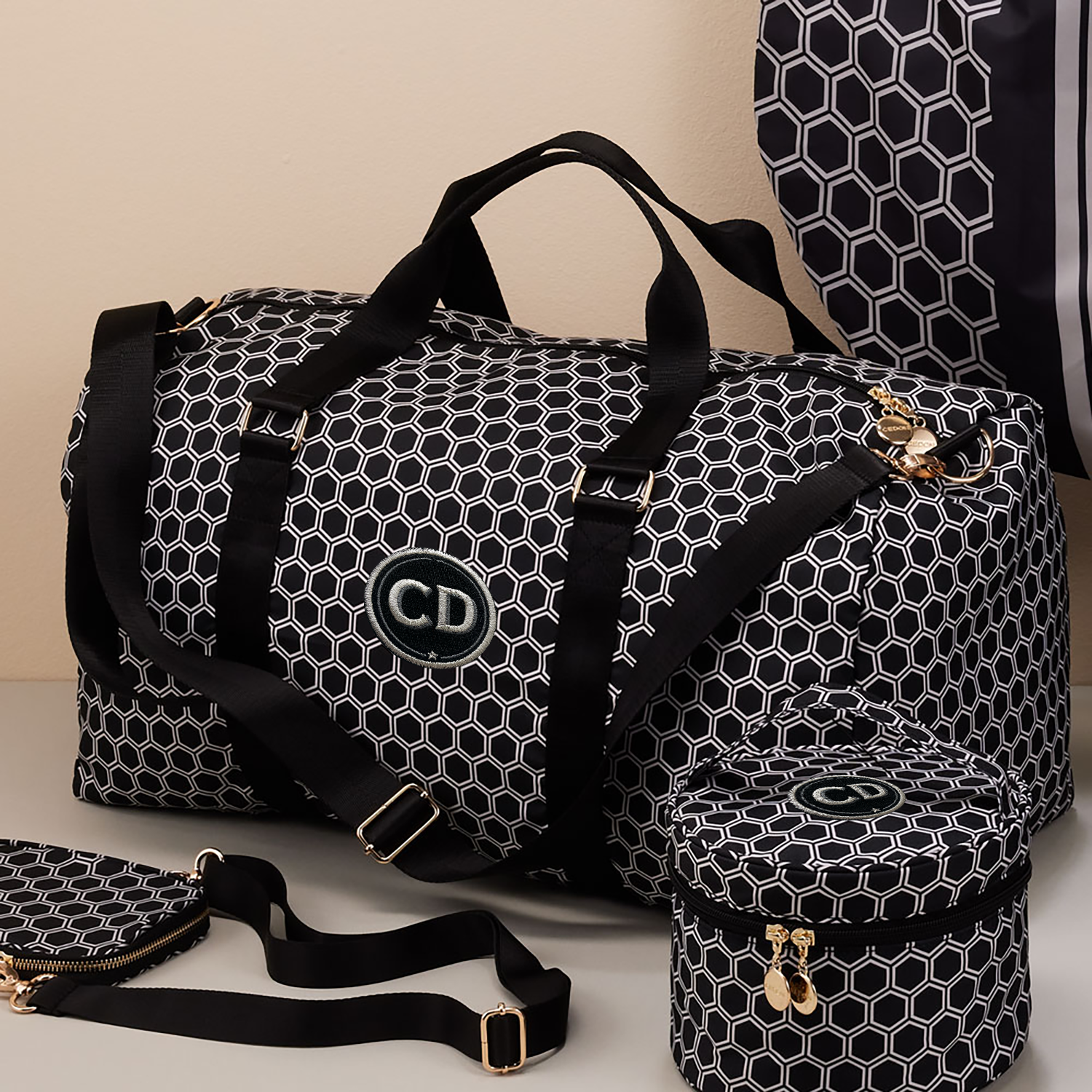 Easy Weekender Bag HEXAGON mit Initialen-Patch