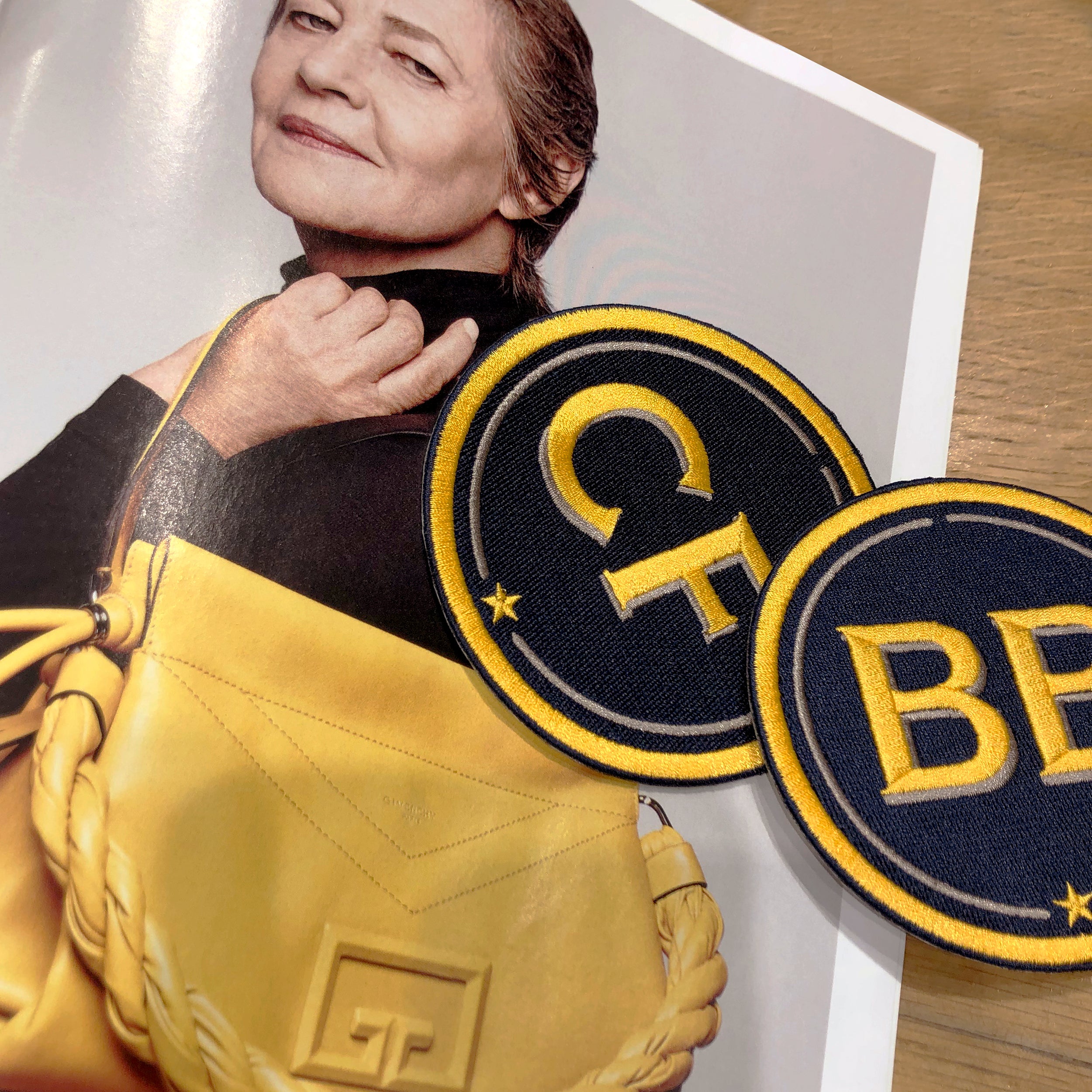 Label INITIALEN · 4cm · gelb/beige · personalisierbar