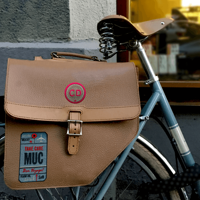 Label INITIALEN · 4cm · beige · personalisierbar