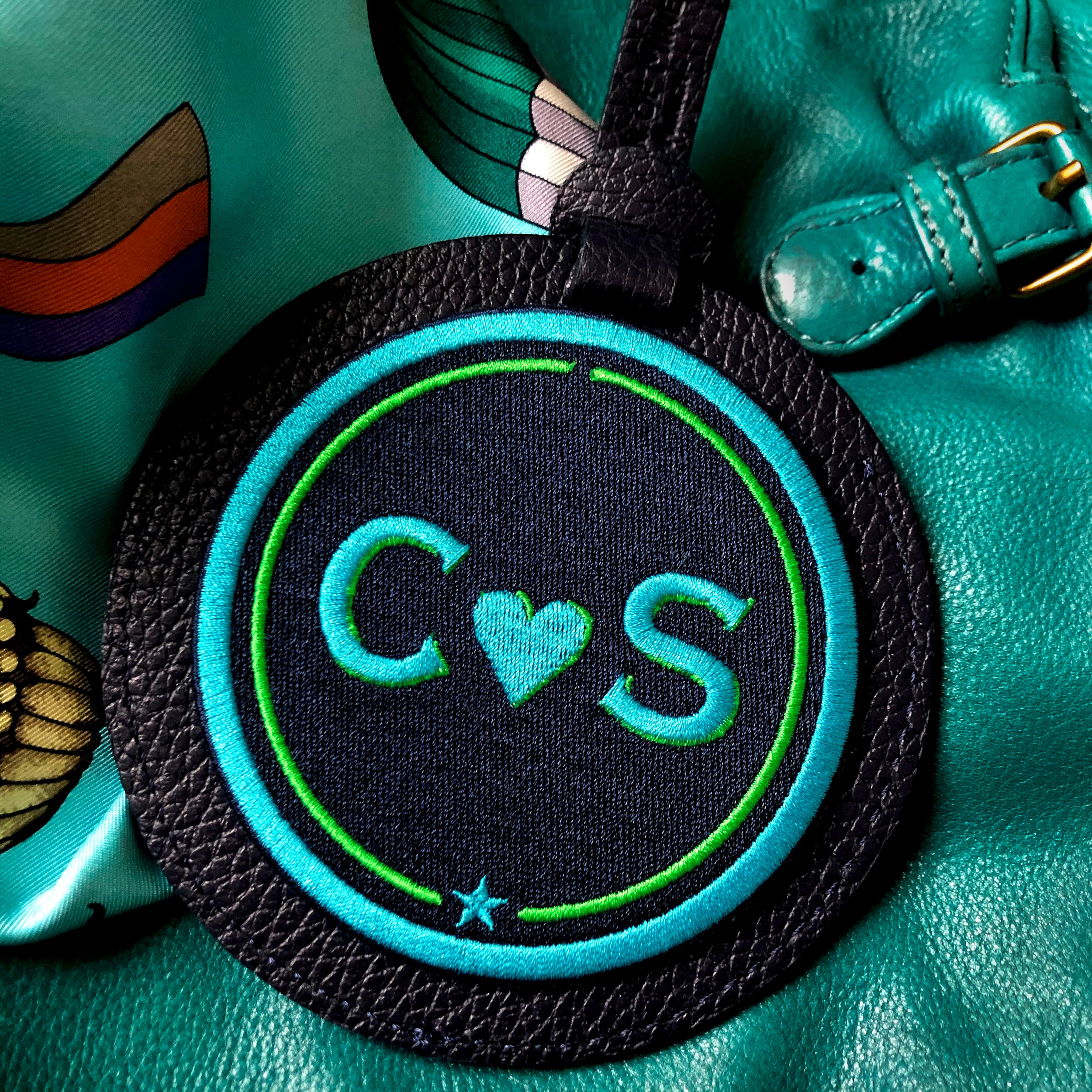 Label LOVE · 4cm · türkis/grün · personalisierbar