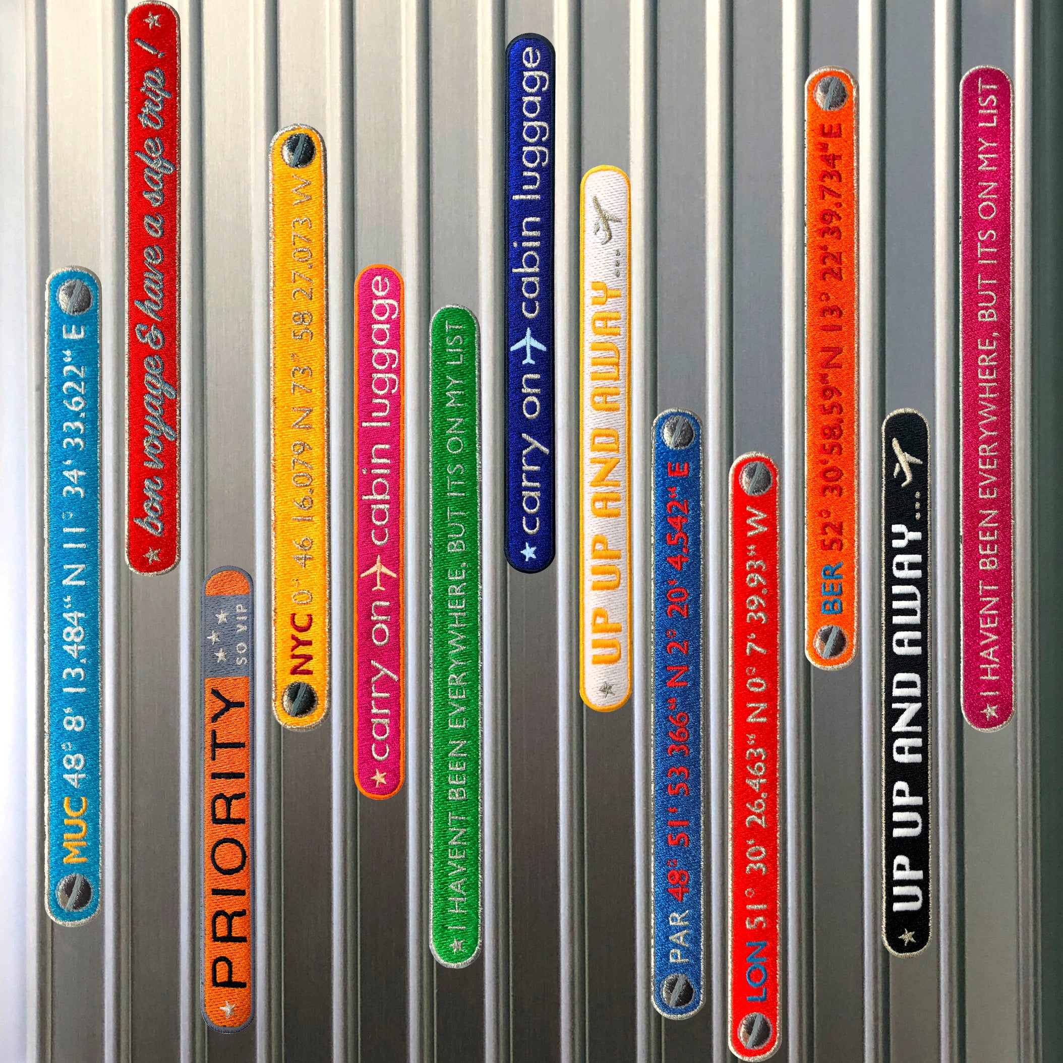 KOFFER PATCH: EVERYWHERE · grün/silber