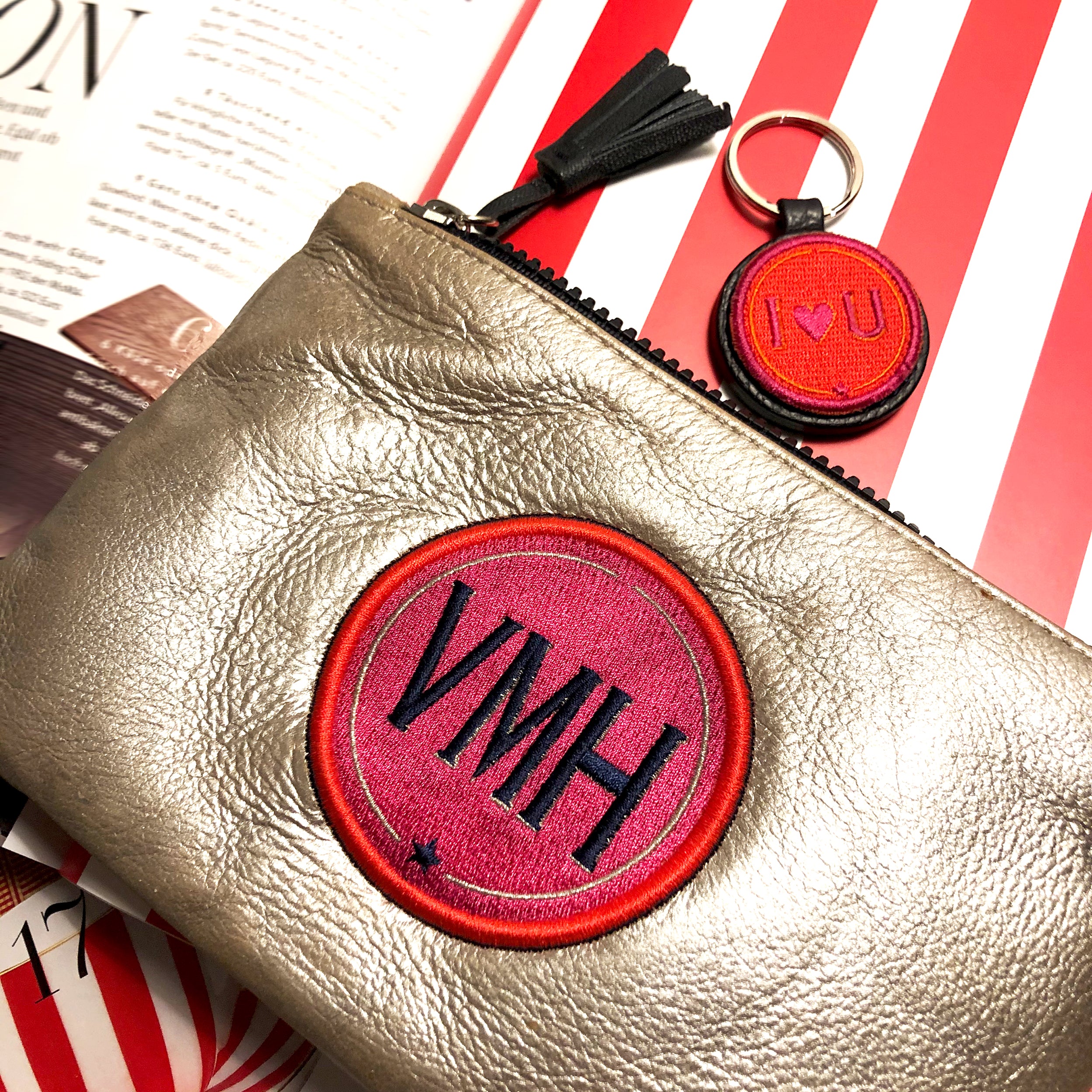 Schlüsselanhänger Love · rot/pink · personalisierbar