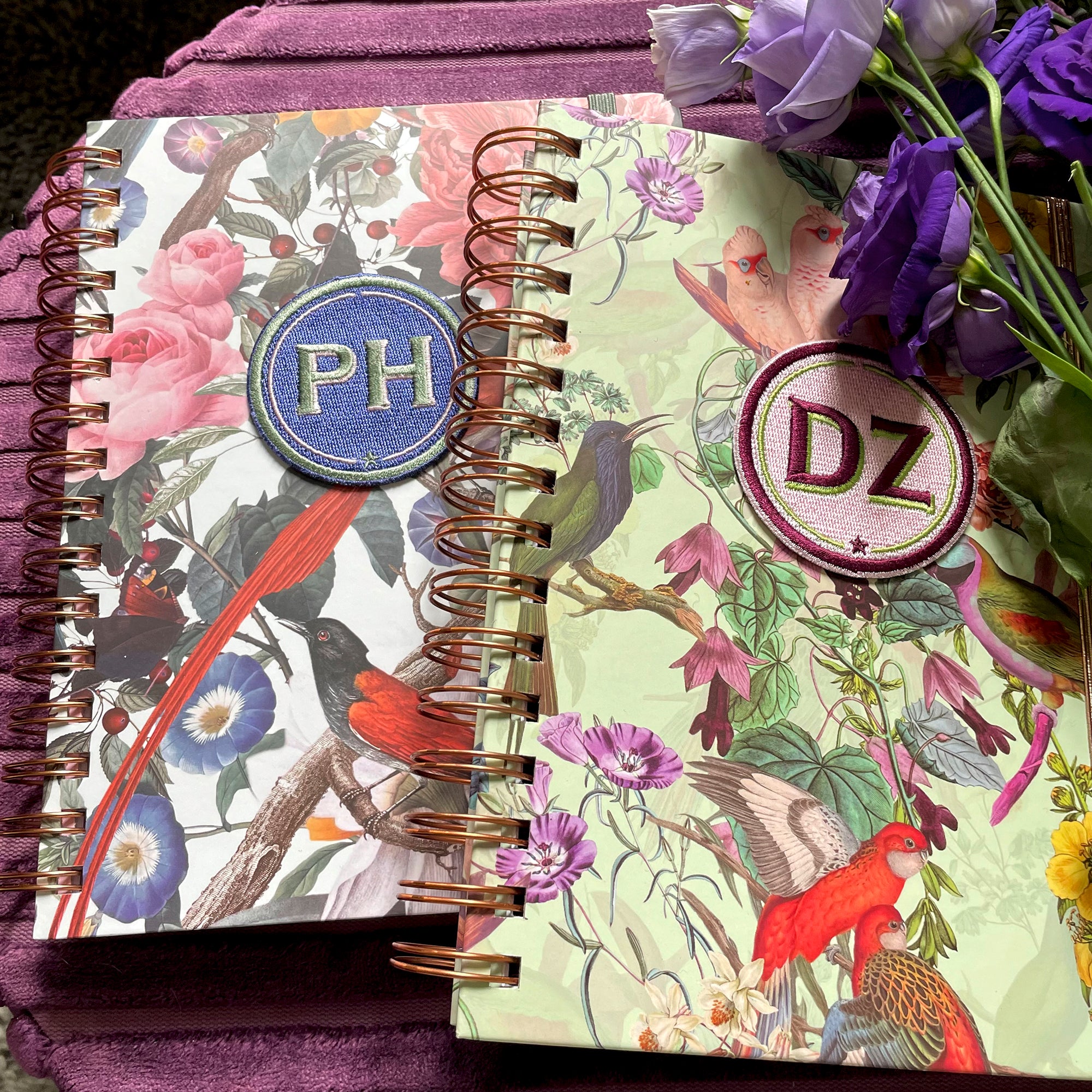 Ringbuch Red Birdies mit Initialen-Patch