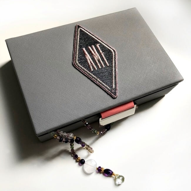 Label Karo · grau / metallic · personalisierbar